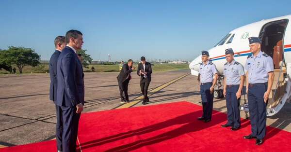 La Nación / Investidura de León XIV, primera etapa en gira de presidente Peña