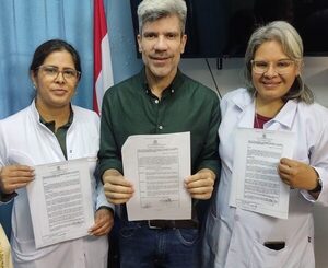 Asumen dos mujeres, por primera vez en 35 años, las direcciones del Hospital Regional de Ciudad del Este