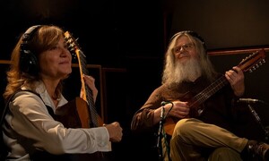 Berta Rojas y Gustavo Santaolalla se unen para reinterpretar The Last of Us - .::Agencia IP::.