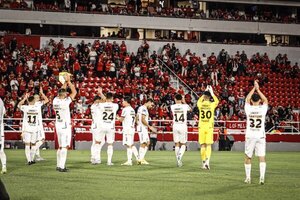 Versus / ¿Cuáles son las chances de clasificación de Guaraní luego de caer en Avellaneda?