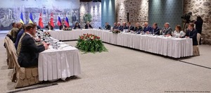 Rusia y Ucrania acuerdan intercambiar a mil prisioneros - ADN Digital