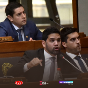 DIPUTADOS OPOSITORES DENUNCIAN PERSECUCIÓN POLÍTICA TRAS DECISIÓN DE LA CGR - TVS