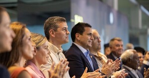 Ahora el Gobierno pone en duda la reforma de Milei mientras Peña propone repatriar a emigrados