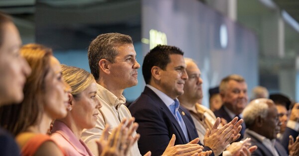 Ahora el Gobierno pone en duda la reforma de Milei mientras Peña propone repatriar a emigrados