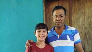 Enterraron en Día de la Madre a niña asesinada por su papá