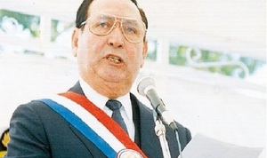 Hace 36 años del inicio de la transición democrática y que Andrés Rodríguez asumiera la Presidencia - OviedoPress