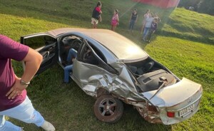 Violento accidente de tránsito deja un lesionado 
