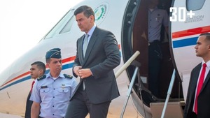 Peña inicia su gira internacional con la participación en la misa de entronización del papa León XIV - trece