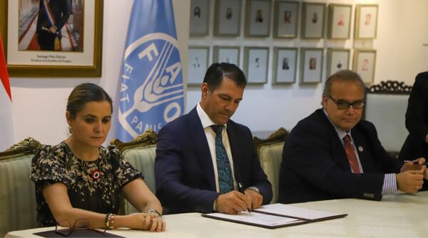 Paraguay y la FAO sellan compromiso para fortalecer el desarrollo agroalimentario sostenible