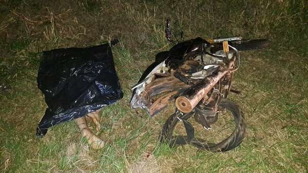 Tragedia sobre Ruta PY02: tres motociclistas pierden la vida tras ser arrollados por un camión - Nacionales - ABC Color