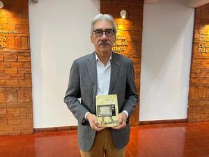"Pequeñas grandes historias de la televisión paraguaya" rescata el legado de la pantalla chica