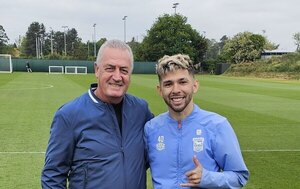 Alfaro mantiene estrecho contacto con los albirrojos