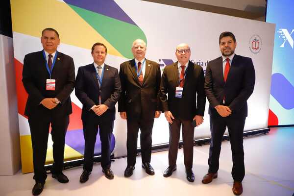 Paraguay suscribe Declaración de Santo Domingo en histórica Cumbre Judicial Iberoamericana - El Observador