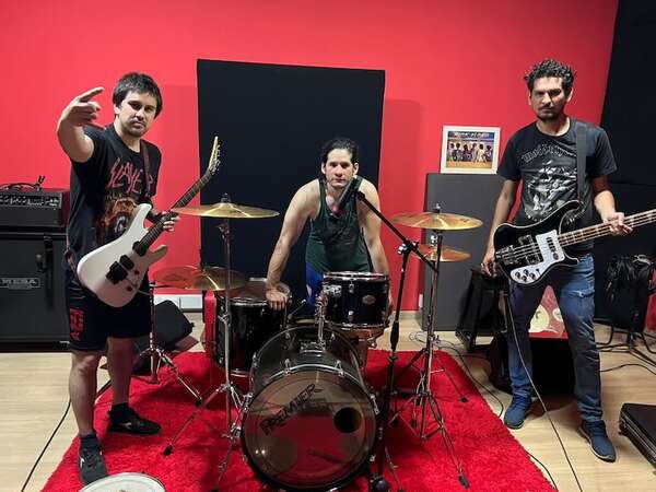 Día Mundial del Heavy Metal reúne a cuatro bandas en Ciudad del Este - ABC en el Este - ABC Color