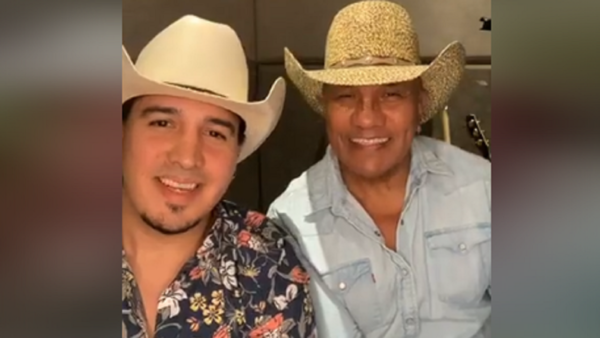 Bronco envía saludos a Paraguay a través de Facebook Live