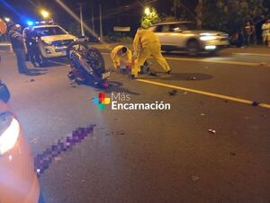 Motociclista fallece tras chocar contra un tractor en San Luis del Paraná