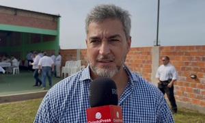 “No se puede servir al dinero y al pueblo”, lanzó Mario Abdo tras su reaparición pública, en Carayaó - OviedoPress
