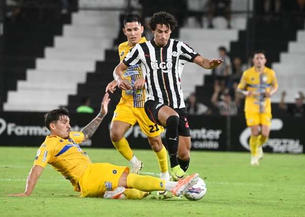 Libertad rescata un empate en Tuyucuá y enciende la lucha por el título - Fútbol - ABC Color