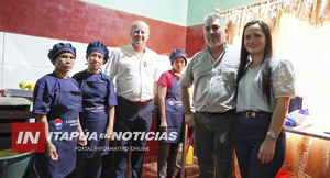 GOBERNADOR DE ITAPÚA SUPERVISÓ MEJORAS EN ALMUERZO ESCOLAR EN ALTO VERÁ