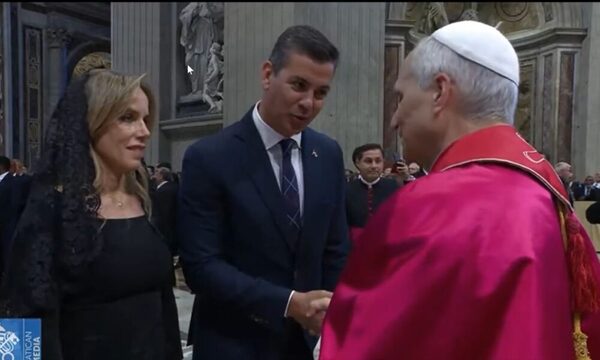 (VIDEO)Santi Peña saludó al nuevo Papa tras su Pontificado