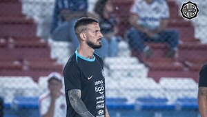 Versus / El informe médico de las lesiones de Darío Benedetto y Derlis González en Olimpia