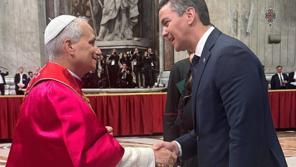 La conversación de Santiago Peña con León XIV: ¿Qué le pidió al Papa?