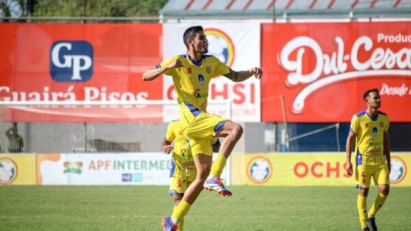 Capiatá salta a la cima y Salcedo sigue anotando