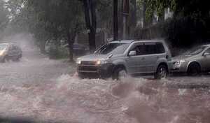Meteorología advierte que las lluvias y tormentas seguirán desarrollándose - trece