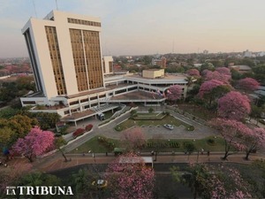 Contraloría pide intervención por mal uso de bonos G8 y G9