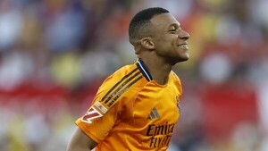 Mbappe eleva a cuatro tantos su ventaja sobre Lewandowski
