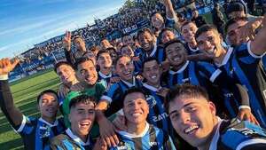 Torneo Apertura: Hugo Quintana, campeón con Liverpool uruguayo - Fútbol Internacional - ABC Color