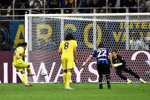 La Serie A de Italia: Napoli conserva punto de ventaja sobre Inter - Fútbol Internacional - ABC Color