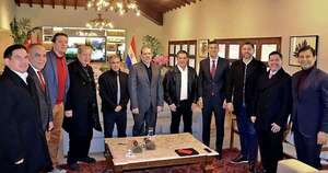 La Nación / Comando oficialista aguardará a Peña para evaluar pedido de   intervención a municipios
