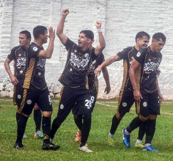 Olimpia de Itá brinda la sorpresa en la “B” - Fútbol - ABC Color