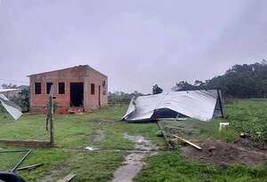 Camiones con ayuda partirán este lunes a zonas golpeadas por el temporal - Nacionales - ABC Color