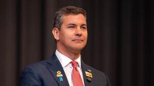 Santiago Peña compara a Paraguay con Japón y destaca bajo nivel de pobreza por su "sólida" gestión