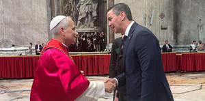 Pe帽a al papa: 芦Le ped铆 que Paraguay siempre est茅 presente en su coraz贸n禄
