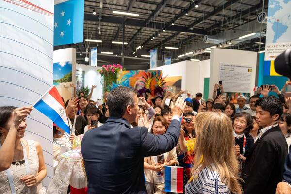 Peña, en Japón, con la misión de proyectar a Paraguay “al mundo con energía limpia y visión de futuro”