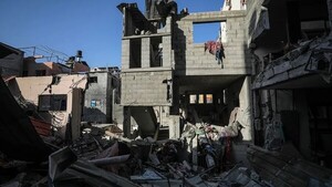 Israel mata en Gaza al menos a 136 palestinos, incluidas familias enteras, en un día