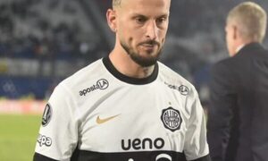 Benedetto acuerda rescisión ante bajo rendimiento