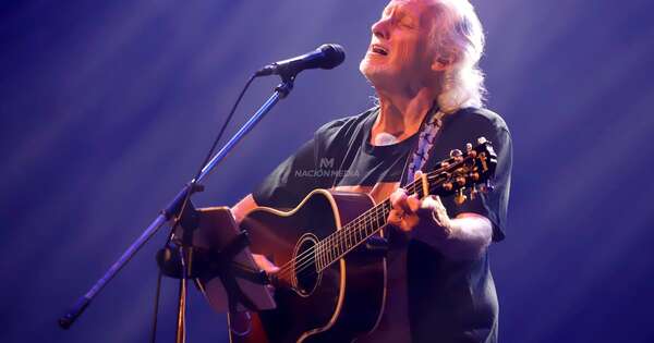 La Nación / Ovación en Asunción: Nito Mestre revivió la magia de Sui Generis
