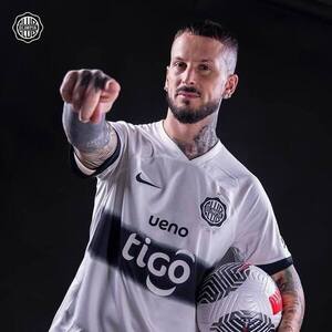 El Decano comunicó la rescisión del contrato del Pipa Benedetto - trece