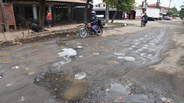 Calle por donde transitó el papa Francisco es ignorada por Nenecho