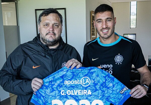 Versus / Para apaciguar los ánimos, Olimpia confirma la renovación de Gastón Olveira
