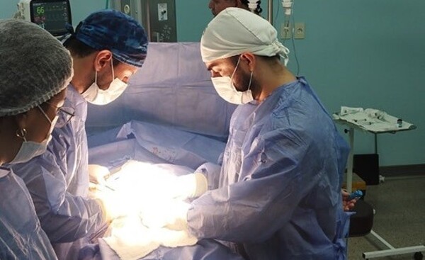Pacientes acceden a cirugías gratuitas mediante trabajo conjunto