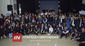 ÉXITO ROTUNDO EN EL LANZAMIENTO DEL CONCURSO «VOCES DE MI BARRIO» EN ENCARNACIÓN