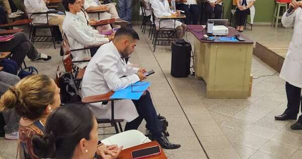 La Nación / En Paraguay, de 43 carreras de Medicina habilitadas solo 22 están acreditadas por la Aneaes