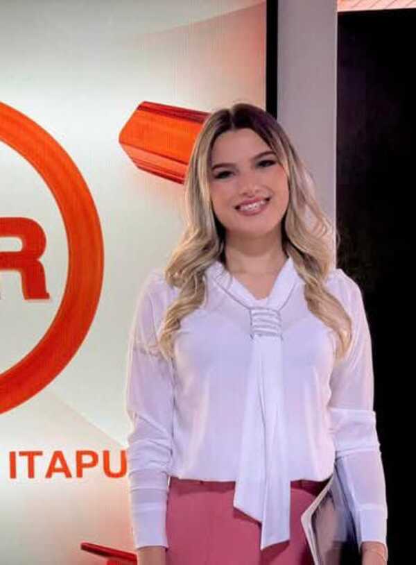 Joven del Centro de Ayuda a los enfermos de cáncer de Itapúa fue reconocida internacionalmente por su labor humanitaria