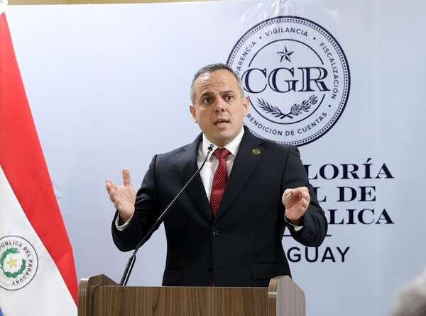 Contralor apoyó montaje contra Ferreiro, dicen - Política - ABC Color