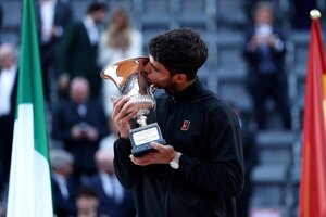 Versus / Carlos Alcaraz recupera la segunda plaza del ranking ATP justo antes de Roland Garros